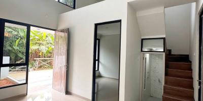 Rumah mezzanine siap huni di Jatiasih Bekasi 