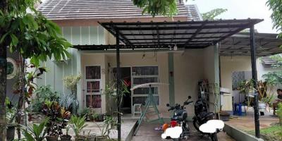Rumah second Hook Perumahan Cibinong Bogor