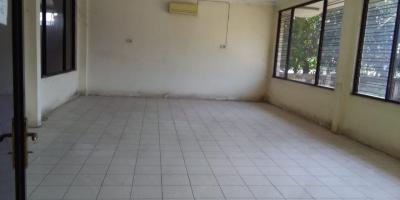 Dijual Gudang RAYA BOBOH Gresik Dijual Gudang RAYA BOBOH Gresik