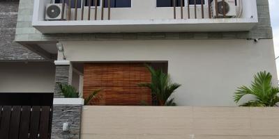 Dijual Rumah desain Mewah Lokasi di Sembego Maguwoharjo, timur lottemart
