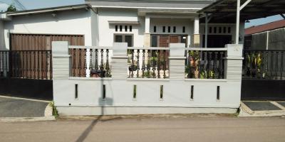 Jual Rumah Mewah Murah Posisi Hook Pinggir Jalan Dekat PTC Mall Kota Palembang