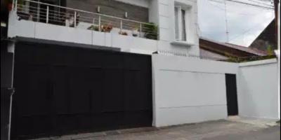 Dijual Rumah 2 Lantai di Jalan Merpati, Sleman Dijual Rumah 2 Lantai di Jalan Merpati, Sleman
