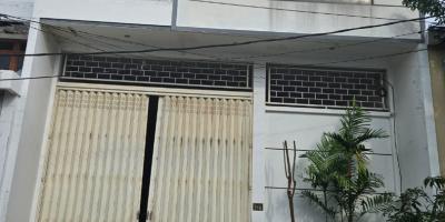 Disewakan Gudang 2 Lantai di Jalan Kenjeran, Surabaya Disewakan Gudang 2 Lantai di Jalan Kenjeran, Surabaya