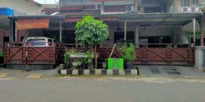 Dijual Rumah 2 Lantai di Wisma Menanggal, Surabaya Dijual Rumah 2 Lantai di Wisma Menanggal, Surabaya
