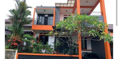 Dijual Rumah 2,5 Lantai di Nirwana Residence, Kota Bogor Dijual Rumah 2,5 Lantai di Nirwana Residence, Kota Bogor