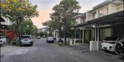 Disewakan Rumah Minimalis di Perumahan Royal Residence, Surabaya