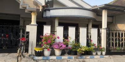 Dijual Rumah 2 Lantai di Jalan Baruk Utara, Surabaya