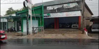 Dijual Showroom di Jalan Pangeran Cakrabuana, Kabupaten Cirebon