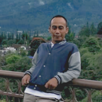 Ade Mulia's picture